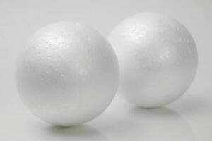 DP CRAFT Polystyrénová guľa 65 mm 18 ks