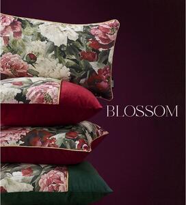 Room99 Dekoračná obliečka na vankúš BLOSSOM Kvety Farba: Bordová, Veľkosť: 30 x 50 cm