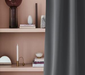 Elegantný tmavo sivý black out záves do obývačky na kruhy 140 x 250 cm