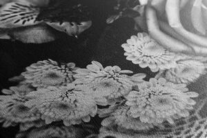 Obraz kytica ruží v retro štýle v čiernobielom prevedení