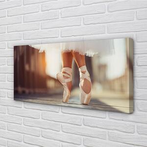 Obraz canvas Biele baletné topánky ženské nohy 100x50 cm