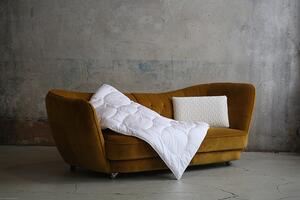 Hilding Anders Luxusný set prikrývky a vankúša z kašmírového ovčieho rúna a BIO bavlny Rozmer vankúša: 50 x 70 cm, Rozmer prikrývky: 135 x 200 cm