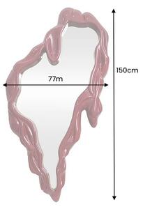 Estila Štýlové glamour asymetrické závesné zrkadlo Rubia s trojrozmerným roztápajúcim sa vzhľadom v červenej farbe 150 cm