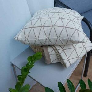 Deka pletená DESIGN geo smotanová béžová 130x190 cm