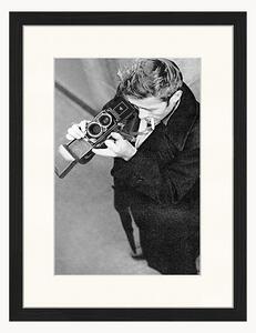 Zarámovaná fotografia James Dean with Camera