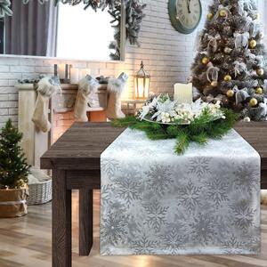 Vianočný behúň na stôl so striebornými snehovými vločkami Farba Strieborná Rozmery 40x140 cm