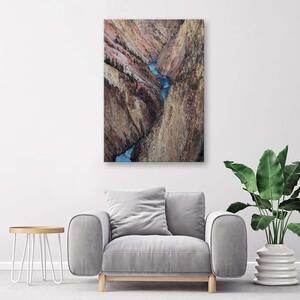 Obraz na plátne Rútiaca sa rieka medzi skalami Rozmery: 40 x 60 cm