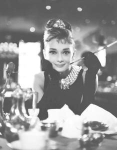 Umelecká fotografie Audrey Hepburn, Breakfast At Tiffany'S 1961 Directed By Blake Edwards, (30 x 40 cm)