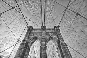 Umelecká fotografie Brooklyn Bridge perspective - Black and White, Alex Baxter, (40 x 26.7 cm)