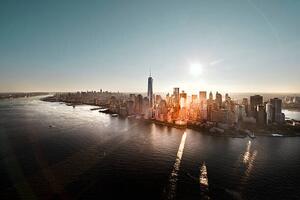Umelecká fotografie Aerial of Manhattan, NYC at sunrise, Howard Kingsnorth, (40 x 26.7 cm)
