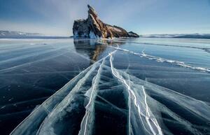 Umelecká fotografie Lake Baikal is a frosty winter, Evgeniy Ivanov, (40 x 26.7 cm)