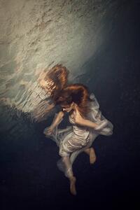 Umelecká fotografie Woman underwater, Tina Terras & Michael Walter, (26.7 x 40 cm)