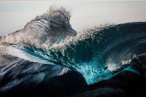 Umelecká fotografie Extreme close up of thrashing emerald ocean waves, Philip Thurston, (40 x 26.7 cm)