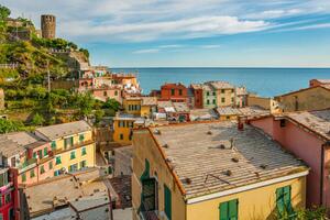 Umelecká fotografie Idyllic landscape of Cinque Terre, Italy, LeeYiuTung, (40 x 26.7 cm)