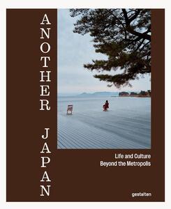 Kniha na konferenčný stolík Another Japan