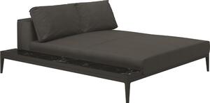 Gloster Posteľový diel 2-miestny pravostranný/ľavostranný s keramickým stolíkom Grid, Gloster, 180x180x85 cm, rám hliník farba meteor, keramika dekor Nero, sedáky kat. B farba podľa vzorkovníka
