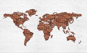 Fototapeta - Mapa sveta na tehlovej stene (152,5x104 cm)