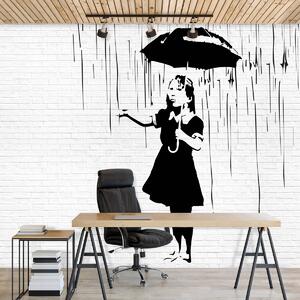 Fototapeta - Dievča s dáždnikom v daždi (254x184 cm)
