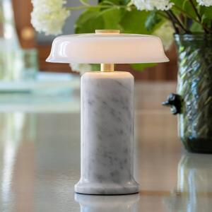 Stolová LED lampa na batériu Trip No. 2, carrara/biela, mramor, sklo, Biela / opálová, Obývacia izba / jedáleň, Kameň, Dizajn, Stojacie svietidlo