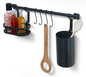 Závesná tyč do kuchyne s držiakom na kuchynské potreby