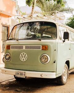 Fotografia A Volkswagen van, in Tulum, Quintana Roo, Mexico, Bilous, Jon