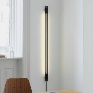 GEJST nástenné svetlo Radent, čierne, výška 135 cm, G13 LED, Čierna, Obývacia izba / jedáleň, kov
