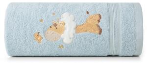 Eurofirany Bavlnené detské uteráky a osušky BABY s vyšívanou aplikáciou žirafky svetlomodrá Bavlna 50x90 cm