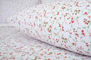 Zdeňka Podpěrová Posteľné obliečky Červené kvety Bavlna 2x70x90,1x220x240 cm