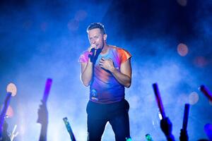 Fotografia Chris Martin of Coldplay NYC 2021, James Devaney