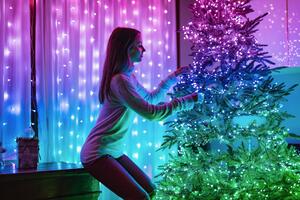 Inteligentná LED svetelná reťaz Twinkly Strings Multicolor + White - 250 žiaroviek