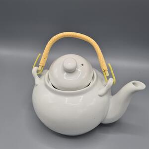 Porcelánový čajník 800 ml