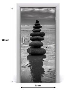 Fototapeta na dvere kamene na pláži 95x205 cm