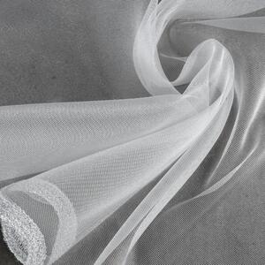Biela záclona na krúžkoch LIZ1 s vlnkou 300x145 cm