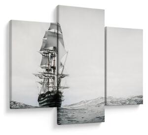 Obraz - Loď plávajúca po oceáne (90x60 cm)