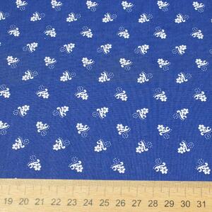 Metráž Bavlna ľudový vzor - Kvet mini na modrom