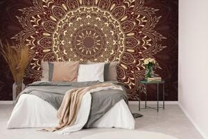 Samolepiaca tapeta zlatá Mandala na bordovom pozadí - 225x150