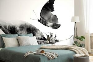 Samolepiaca tapeta pierko s motýľom v čiernobielom - 300x200