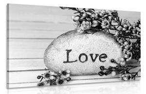 Obraz s nápisom na kameni Love v čiernobielom prevedení - 120x80