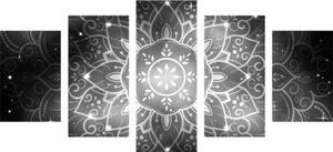 5-dielny obraz Mandala s galaktickým pozadím v čiernobielom prevedení - 100x50