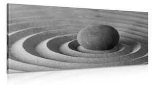 Obraz meditujúci kameň v čiernobielom prevedení - 100x50