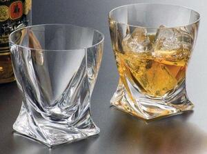 Quadro poháre na whisky, 340 ml