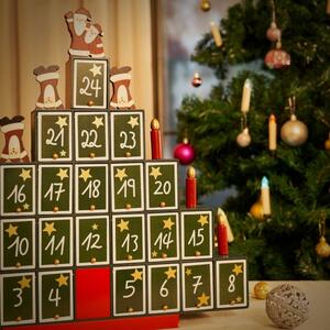 Drevený adventný kalendár Stromček