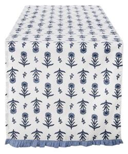 Bavlnený obrus - behúň v bielej farbe s dekorom modrých kvietkov a volánikovým lemom v schaby chic romantickom štýle 45 x 150 cm Blanc Maricló 41805