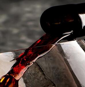 Ozdobný paraván, Vůně červeného vína - 110x170 cm, trojdielny, klasický paraván