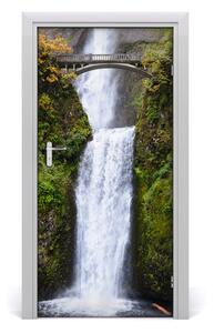 Fototapeta samolepiace na dvere vodopád Most 95x205 cm