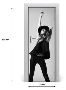 Fototapeta na dvere žena čierna 75x205 cm