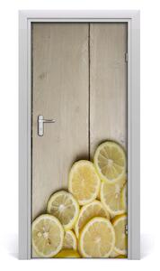 Fototapeta na dvere samolepiace citróny na dreve 85x205 cm