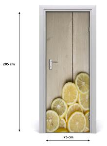 Fototapeta na dvere samolepiace citróny na dreve 75x205 cm