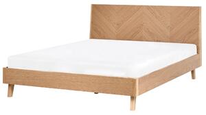 Drevená posteľ svetlohnedá svetlý dub 140 x 200 cm MDF dubová dyha klasický rám postele s čelom