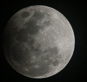Umelecká fotografie Details of a dark Moon., Javier Pardina, (26.7 x 40 cm)